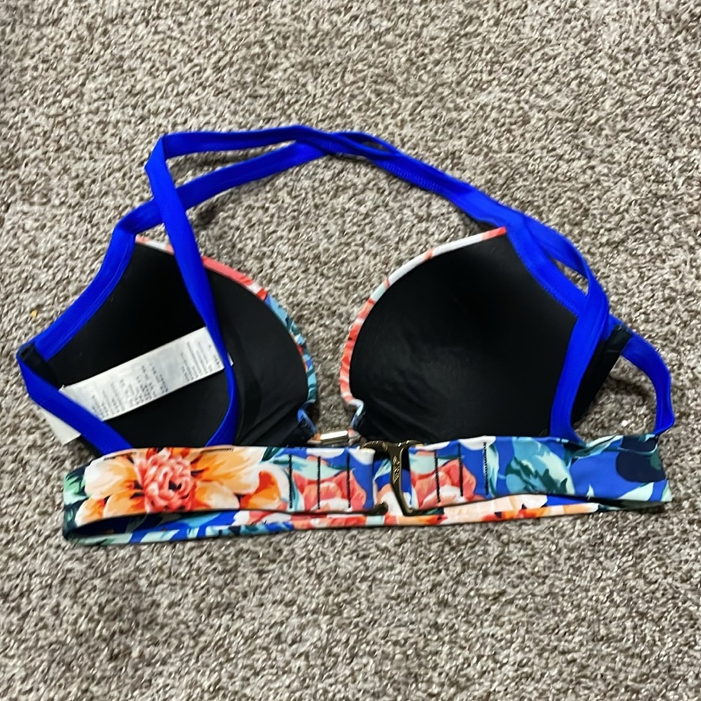 Abercrombie push up bikini top - Picture 4 of 5